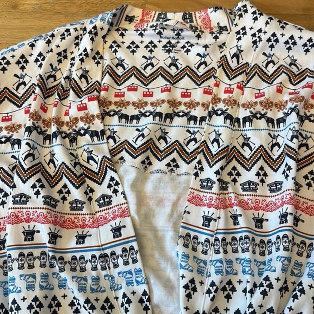 Roller Rabbit Chalet Axel Robe - Picture 4 of 7